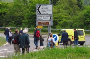 RogationSunday2011-1 Rogation Sunday Walk 29 May 2011: Crossing from the Park & Ride